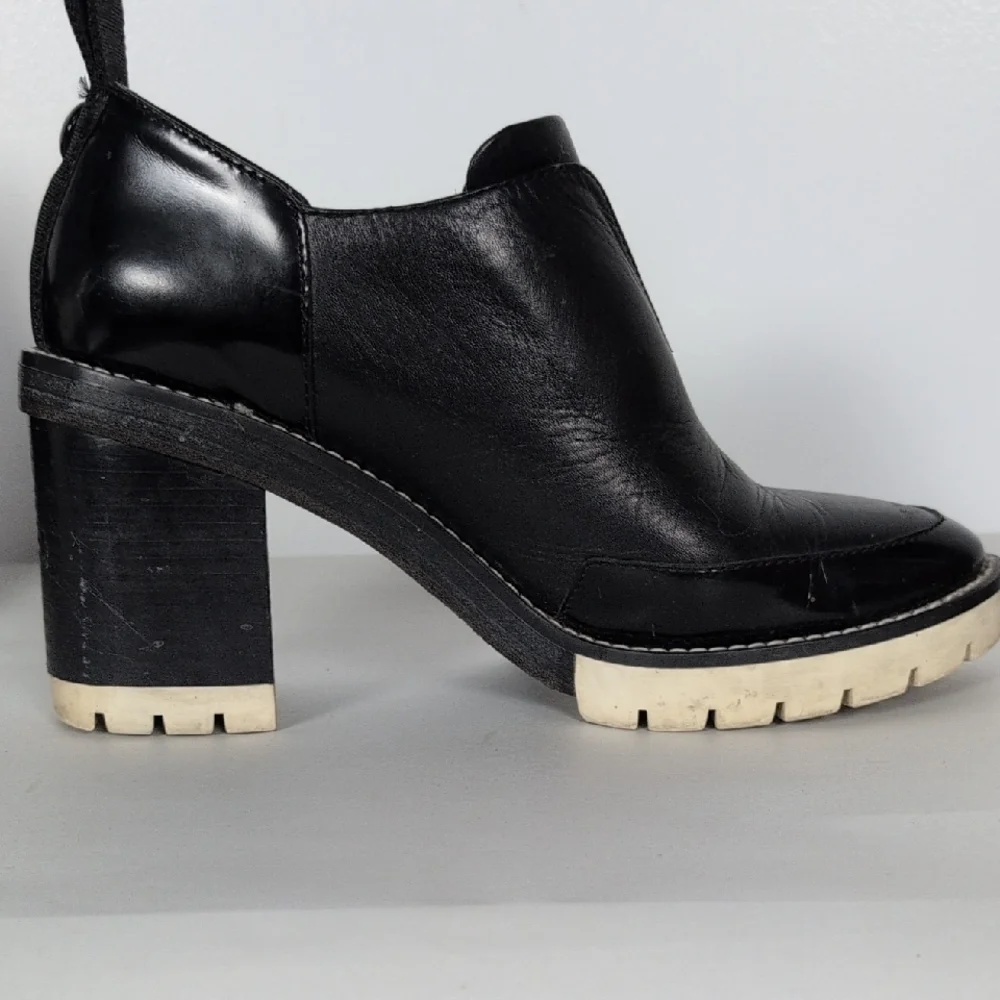 Tory Burch Heeled Ankle Booties